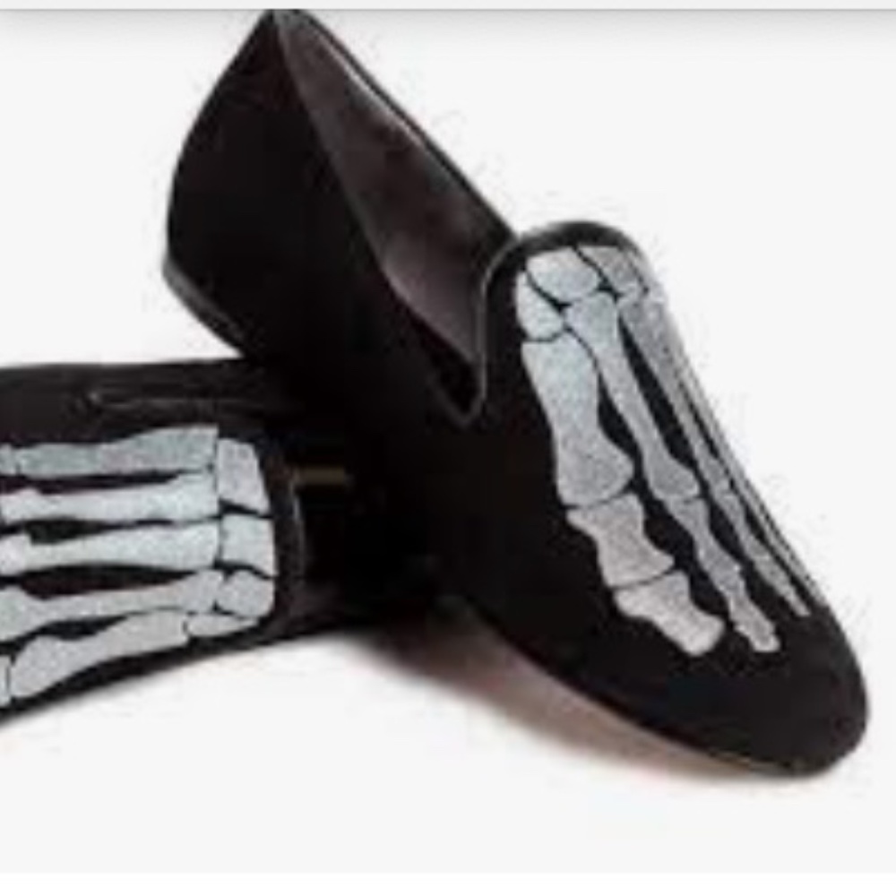 Mara & Mine Jem Skull Slippers, Size 13.5